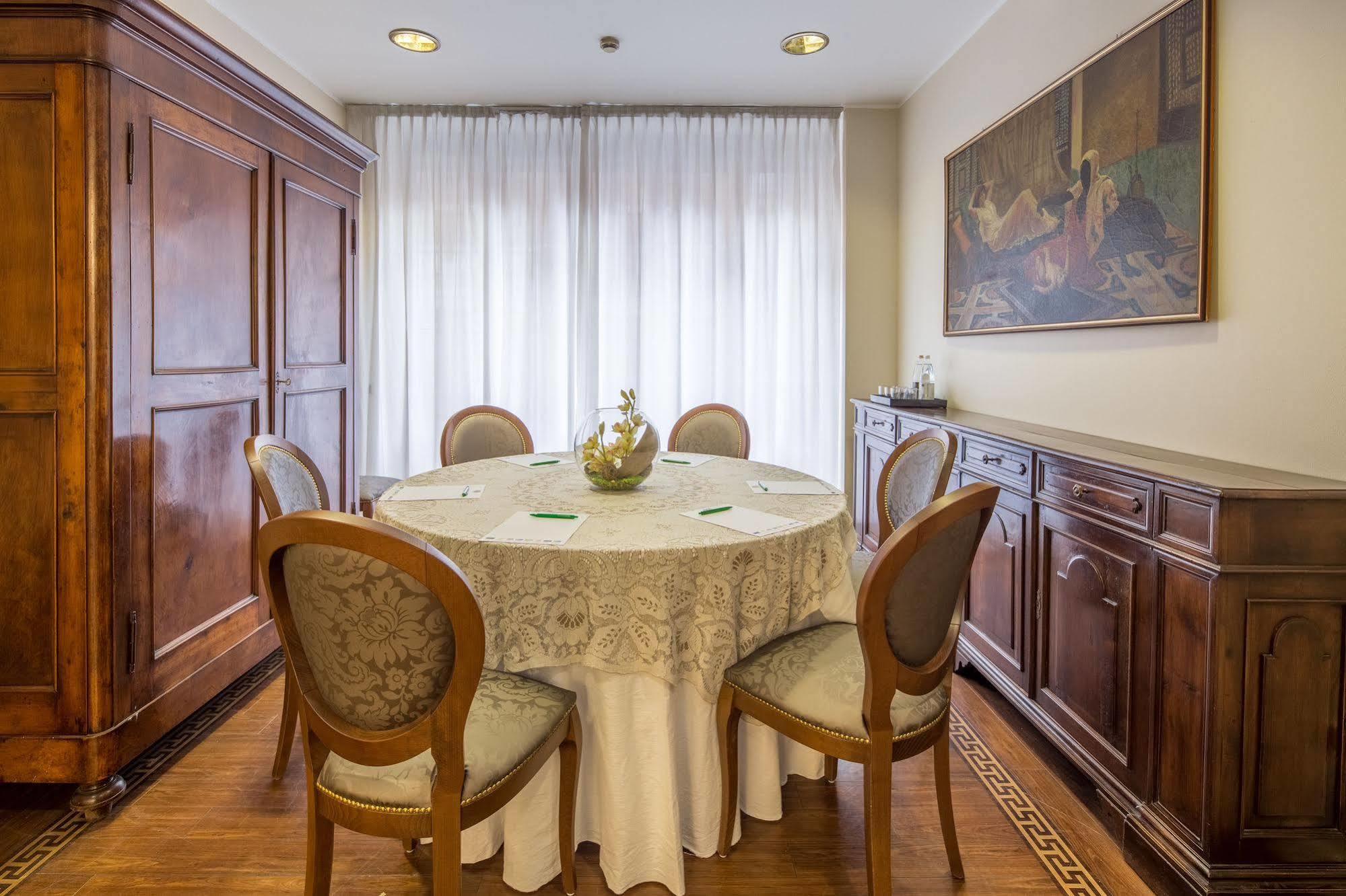 Grande Albergo Roma Piacenza Esterno foto