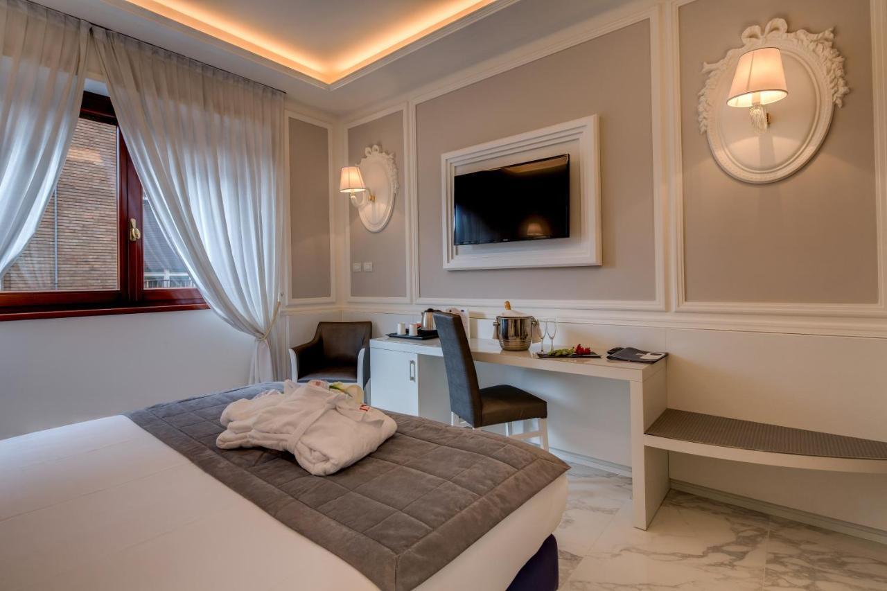 Grande Albergo Roma Piacenza Esterno foto