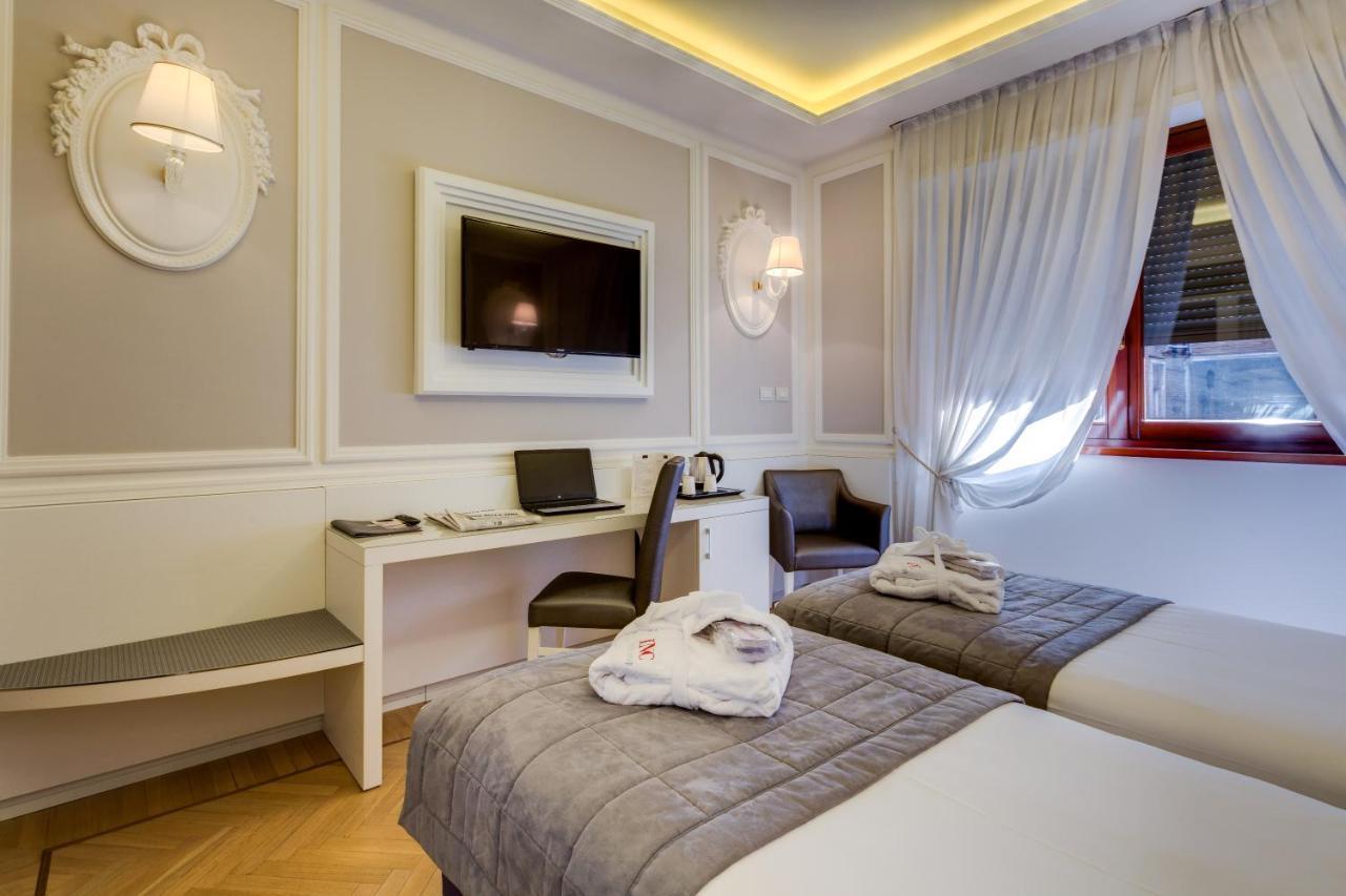Grande Albergo Roma Piacenza Esterno foto