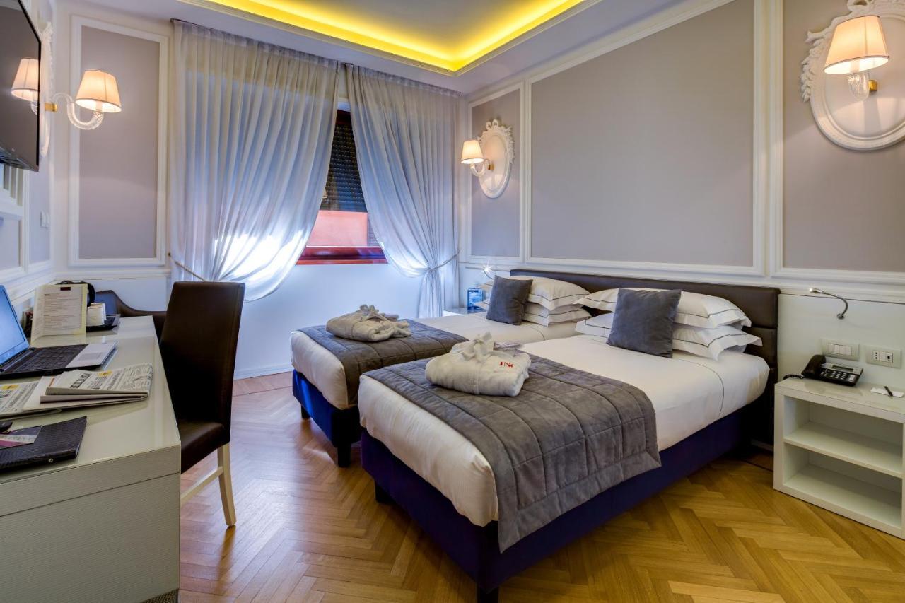 Grande Albergo Roma Piacenza Esterno foto