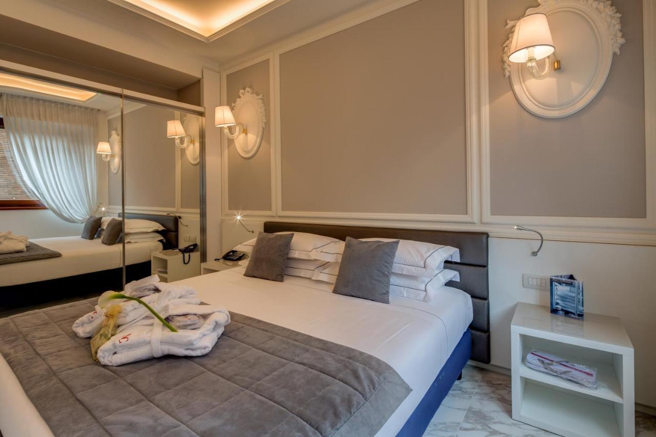 Grande Albergo Roma Piacenza Esterno foto